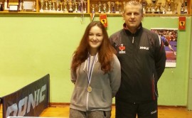 MLADE NOVIGRAĐANKE KUĆI PONIJELE SREBRO I BRONCU 